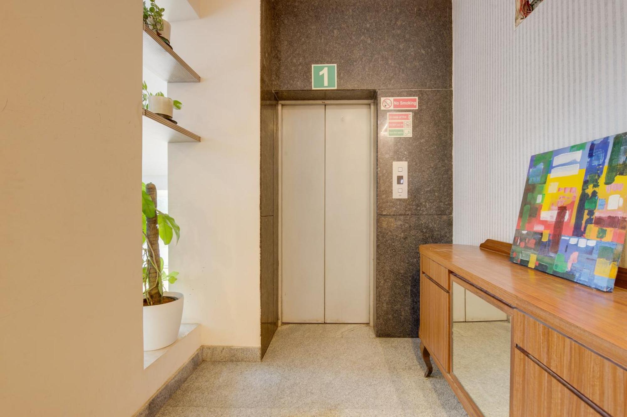 העיר בנגלור Super Townhouse Hbr Layout מראה חיצוני תמונה