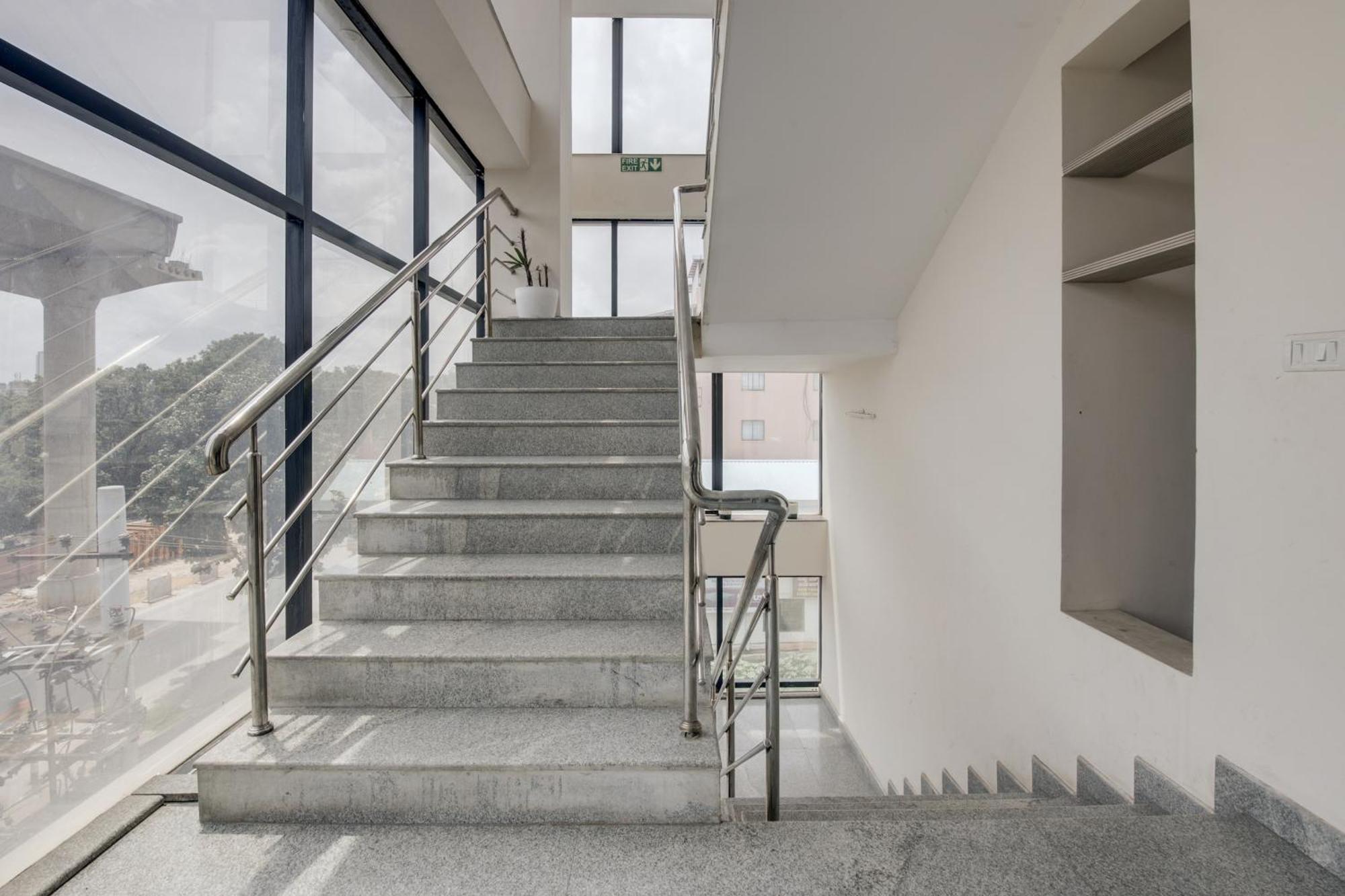 העיר בנגלור Super Townhouse Hbr Layout מראה חיצוני תמונה